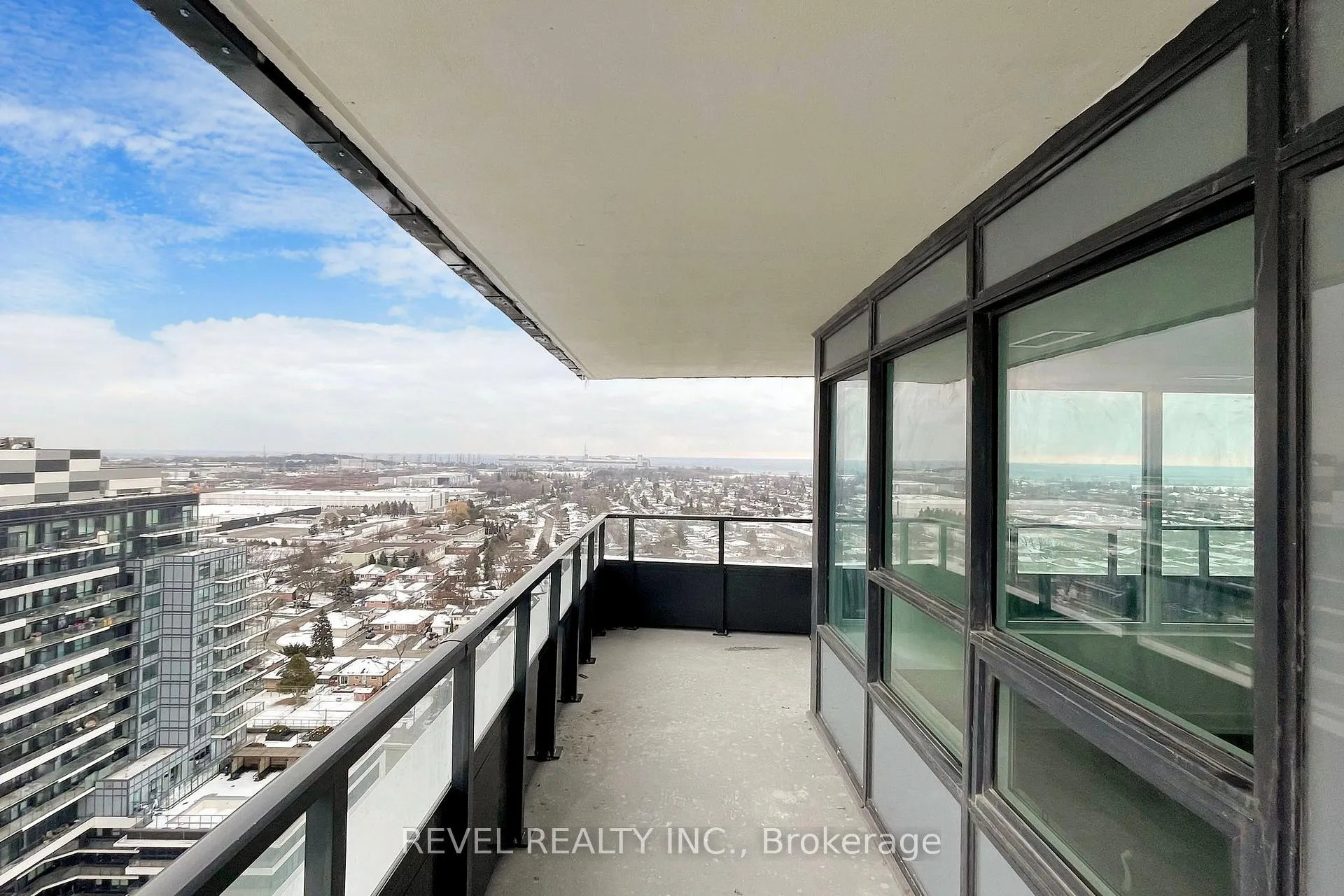 Photo 29 of Unit 2004, 1435 Celebration Drive, Pickering, Bay Ridges — HOMEH