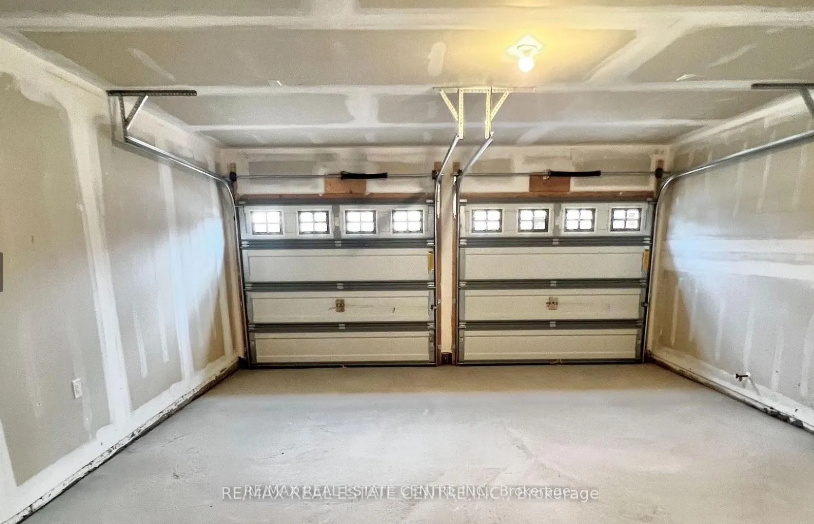 Photo 32 of 214 Chippewa Avenue, Shelburne — HOMEH