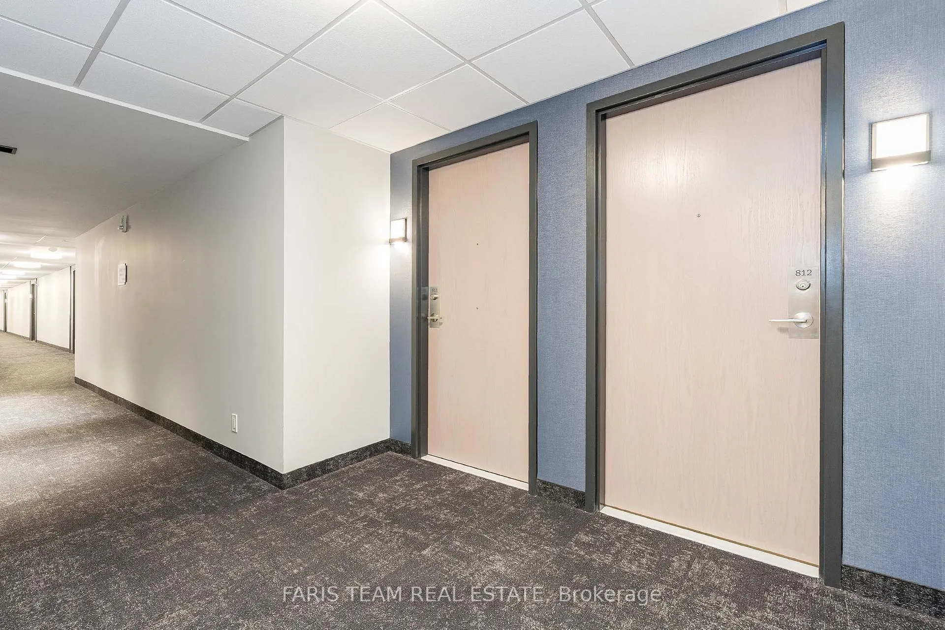 Photo 5 of Unit 812, 58 Lakeside Terrace, Barrie, Little Lake — HOMEH
