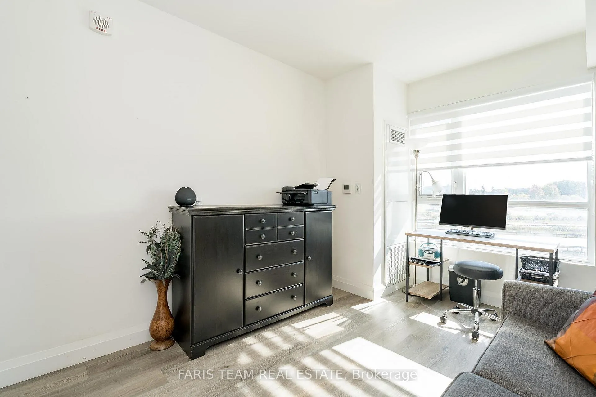 Photo 14 of Unit 812, 58 Lakeside Terrace, Barrie, Little Lake — HOMEH