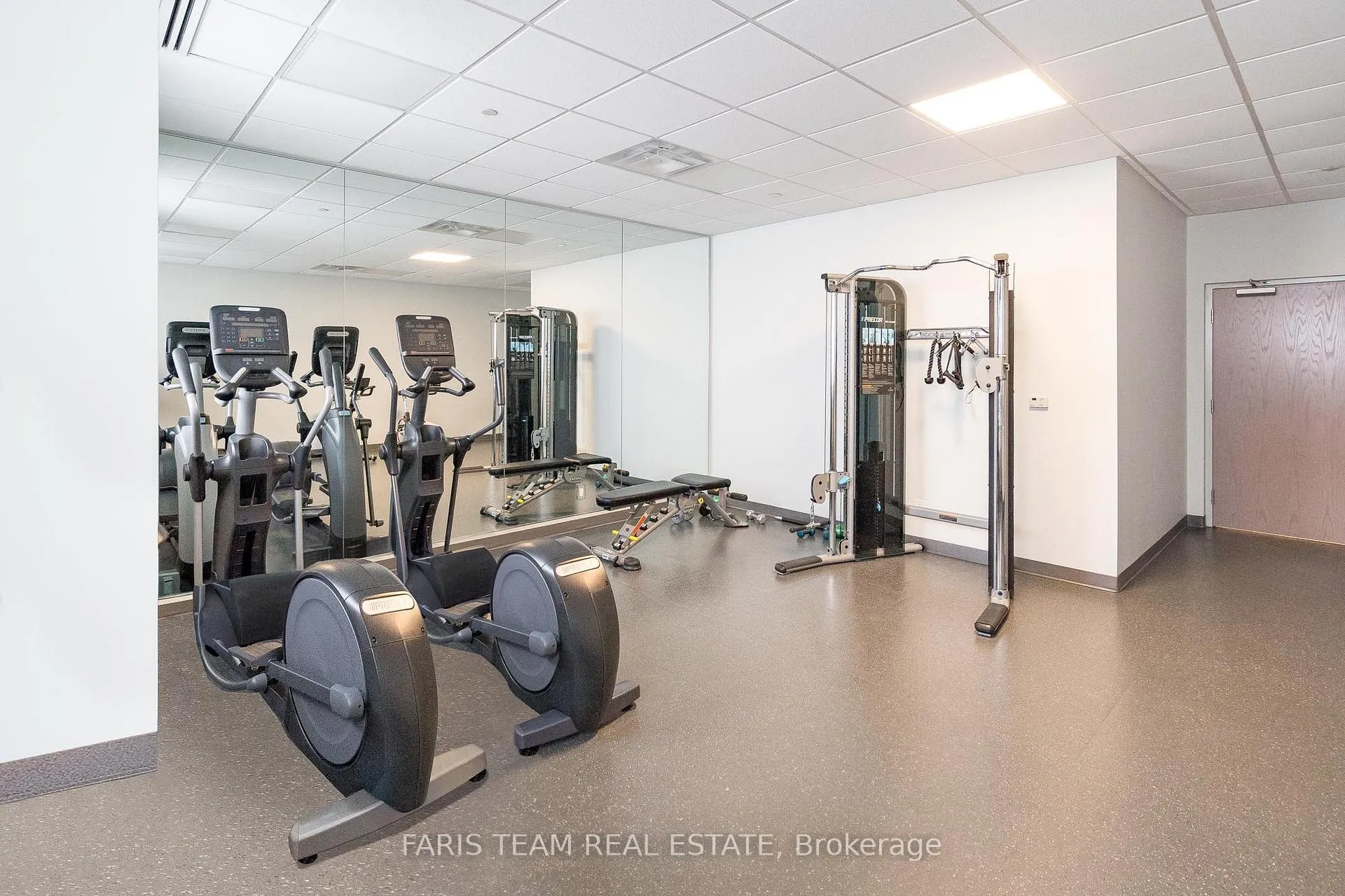Photo 17 of Unit 812, 58 Lakeside Terrace, Barrie, Little Lake — HOMEH