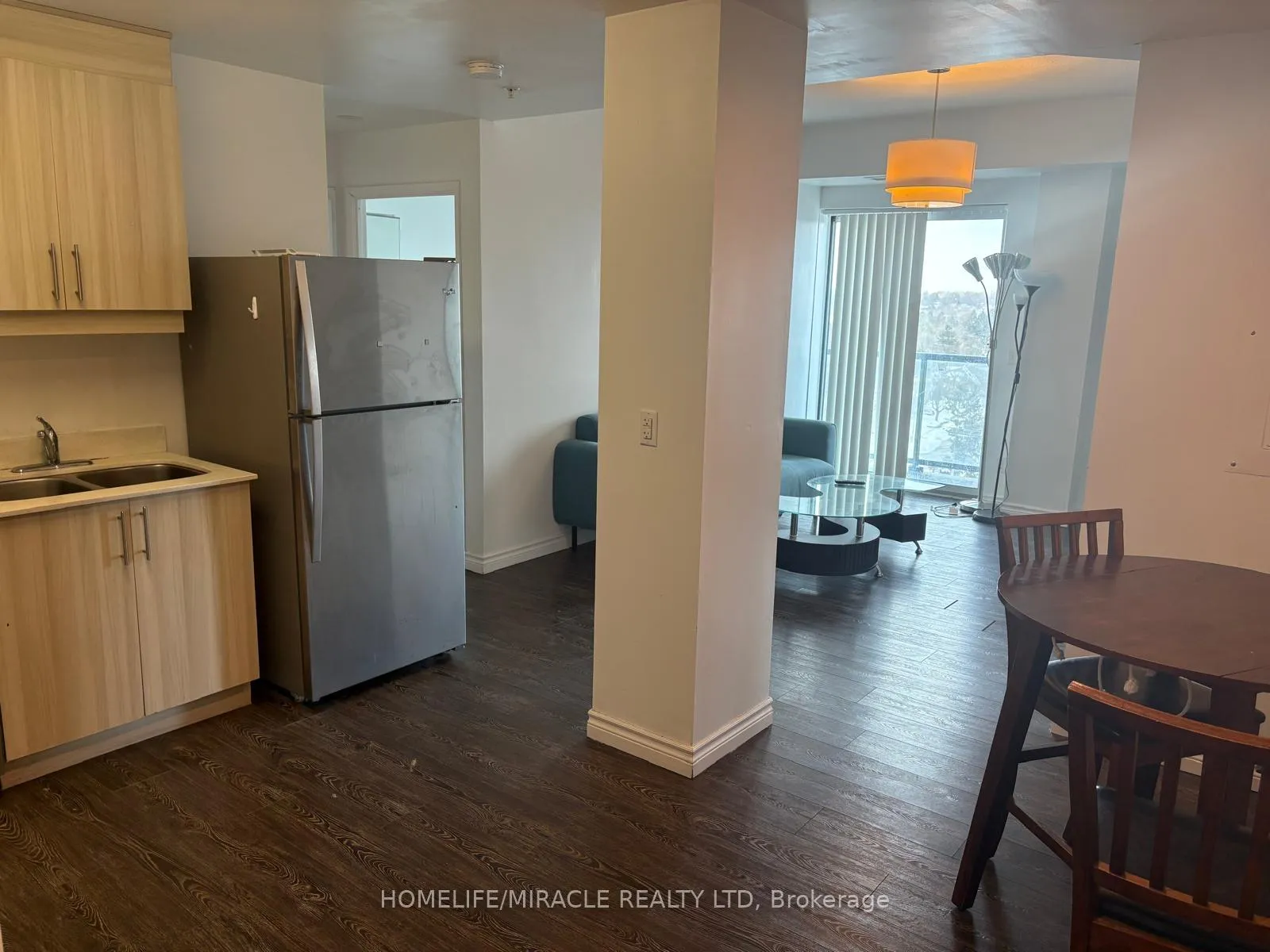 Photo 7 of Unit 903, 158 King [Tower-2] Street, Waterloo, Downtown Waterloo — HOMEH