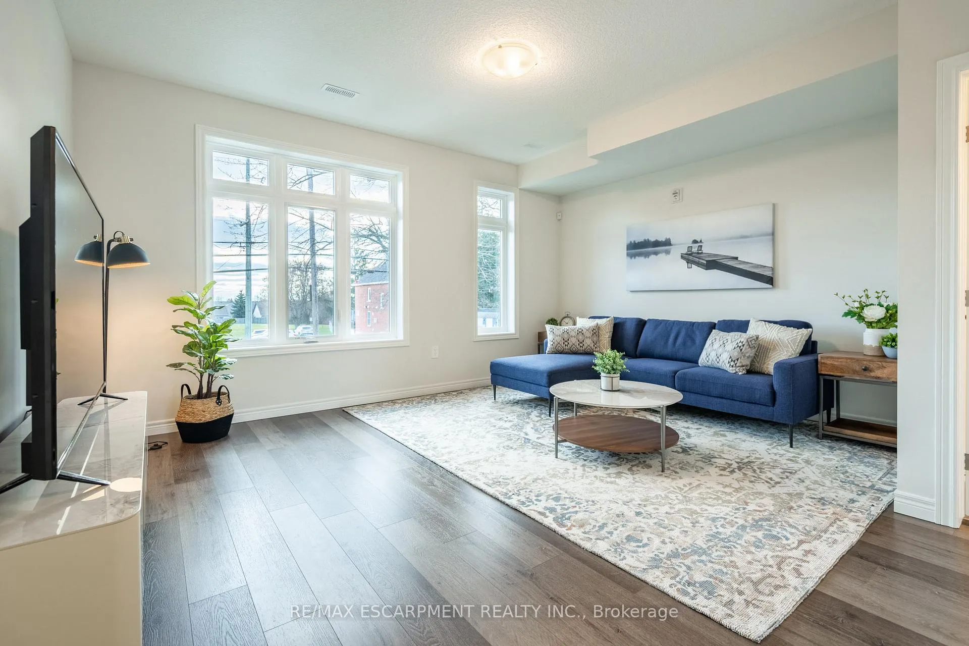 Photo 4 of Unit 208, 2620 Binbrook Road E, Hamilton, Binbrook — HOMEH