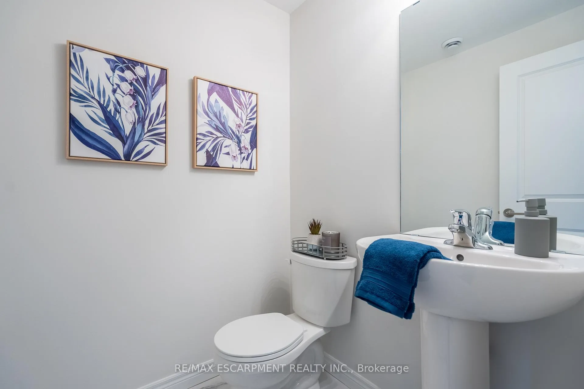 Photo 26 of Unit 208, 2620 Binbrook Road E, Hamilton, Binbrook — HOMEH