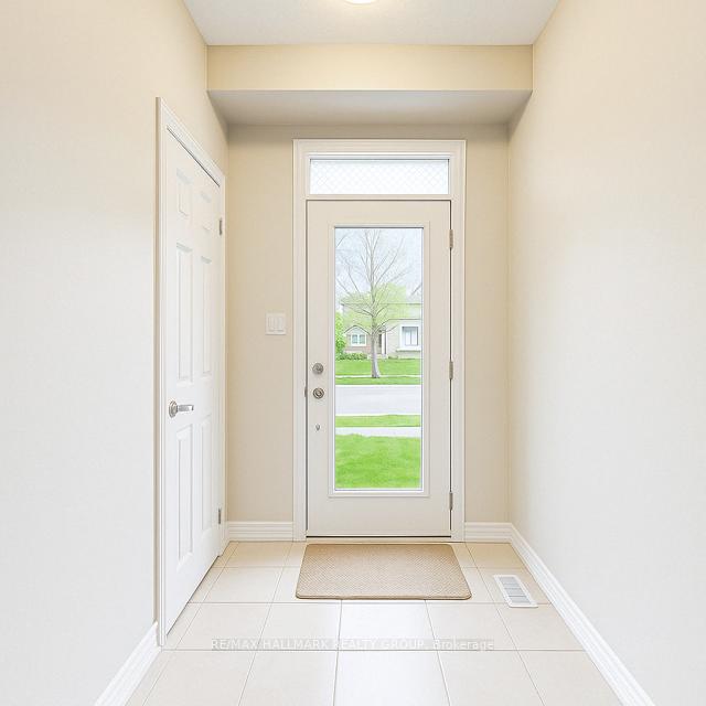 Photo 2 of 514 Flagstaff Drive, Ottawa, Barrhaven - Half Moon Bay — HOMEH