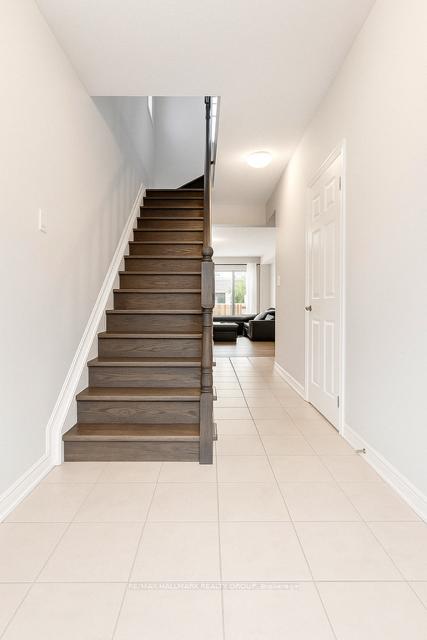Photo 3 of 514 Flagstaff Drive, Ottawa, Barrhaven - Half Moon Bay — HOMEH