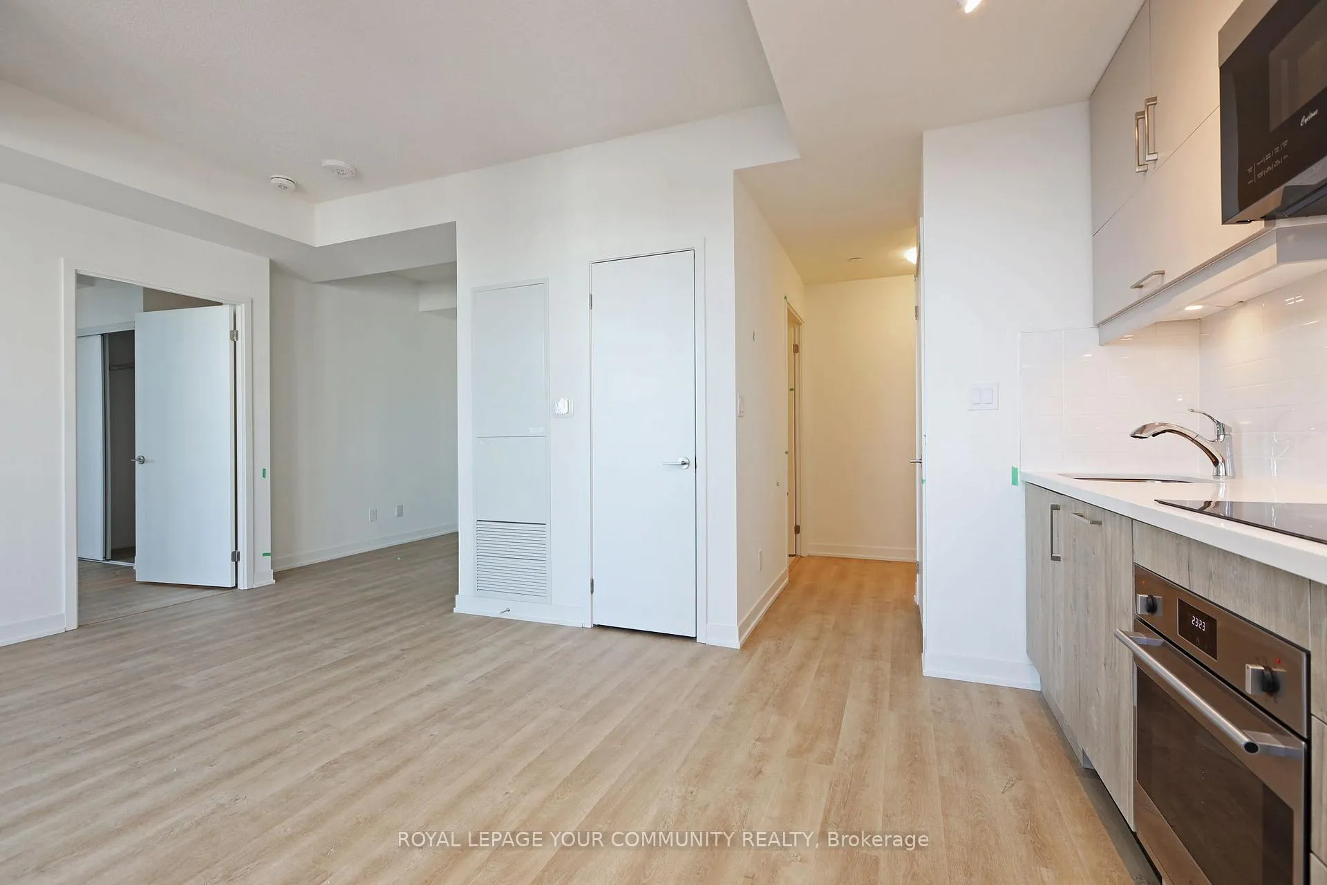 Photo 9 of Unit A1514, 8119 Birchmount Road, Markham, Unionville — HOMEH