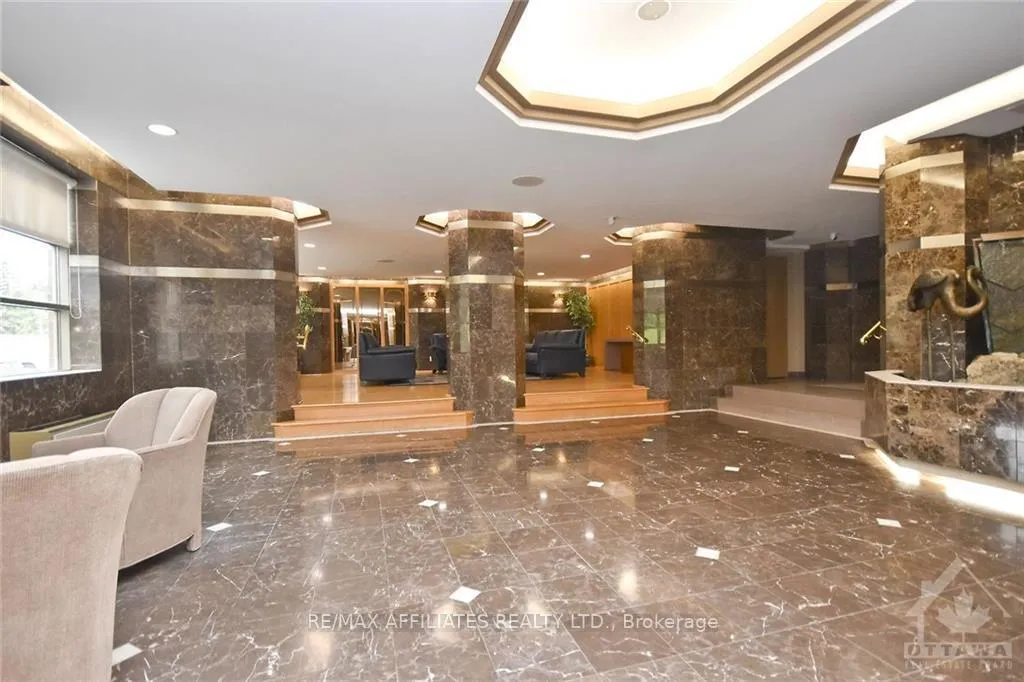 Photo 4 of Unit 512, 2760 Carousel Crescent, Ottawa, Emerald Woods/Sawmill Creek — HOMEH