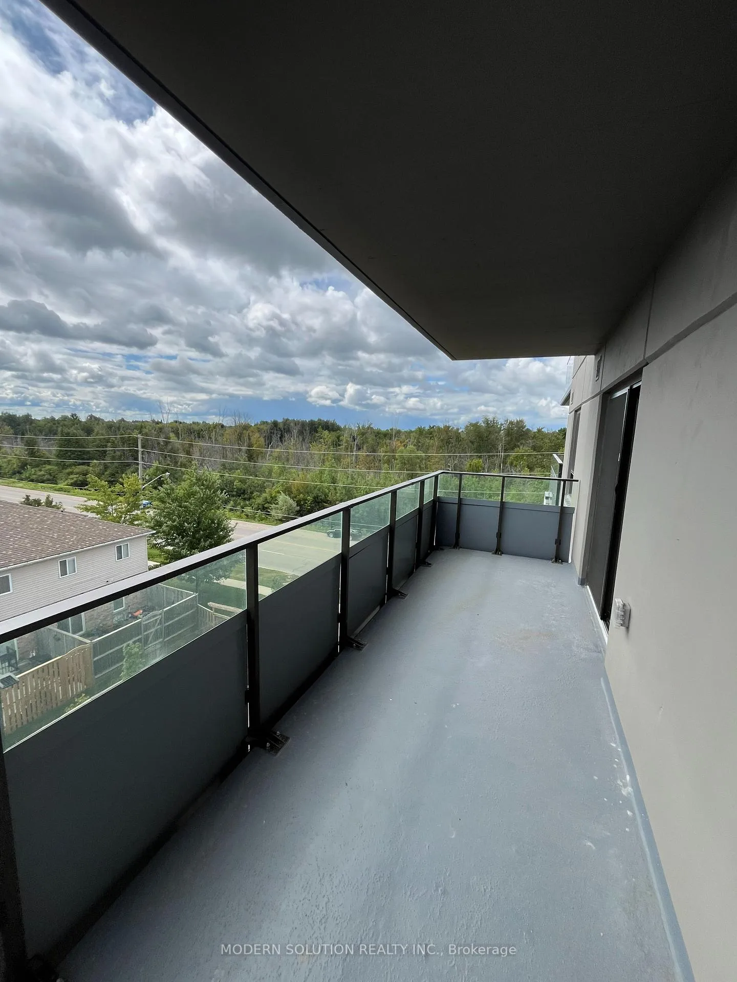 Photo 9 of Unit 615, 425 Watson Parkway N, Guelph, Grange Road — HOMEH