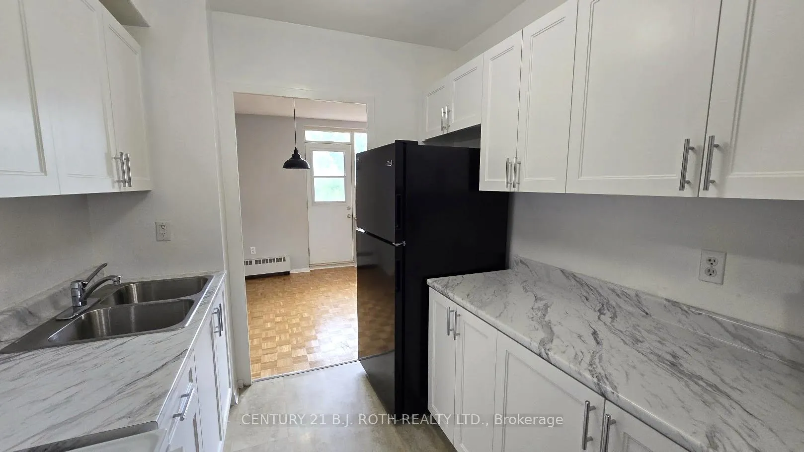 Photo 7 of Unit 507, 37 Peel Street, Barrie, City Centre — HOMEH