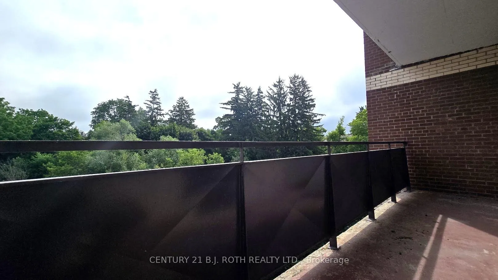 Photo 8 of Unit 507, 37 Peel Street, Barrie, City Centre — HOMEH