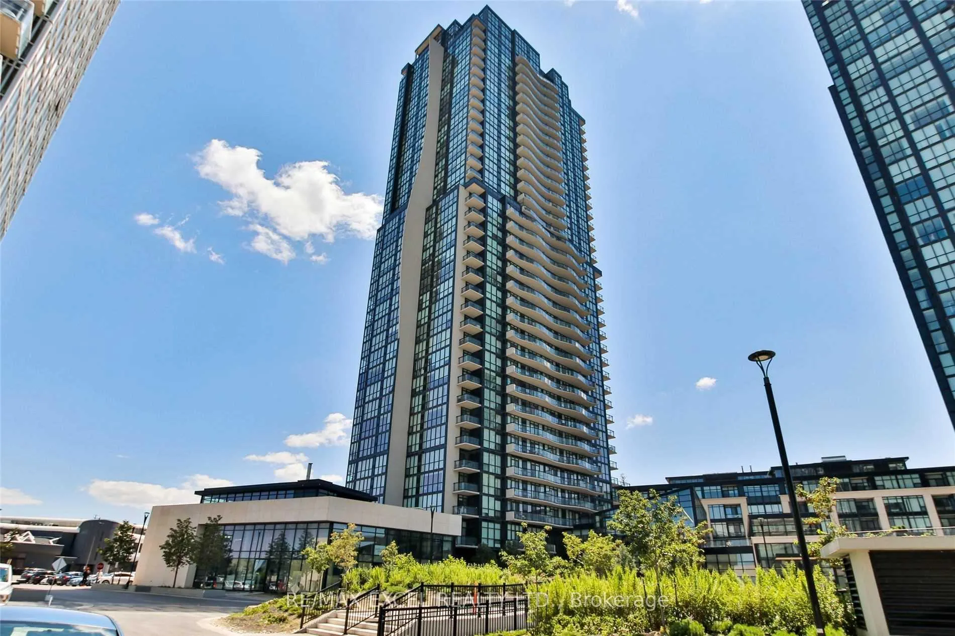 Front of Unit 3205, 2900 Highway 7
