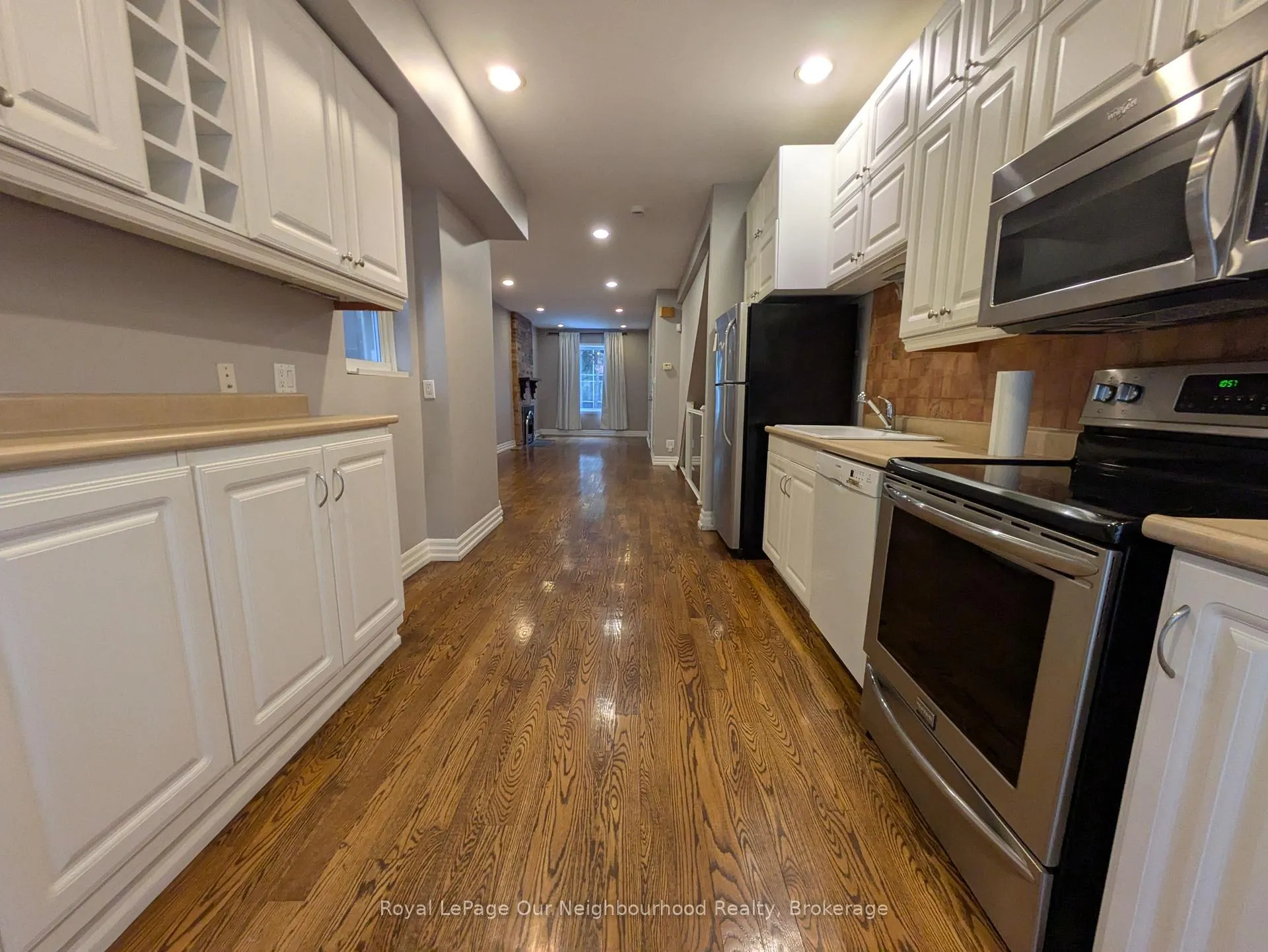 Front of Unit Main, 86 Asquith Avenue
