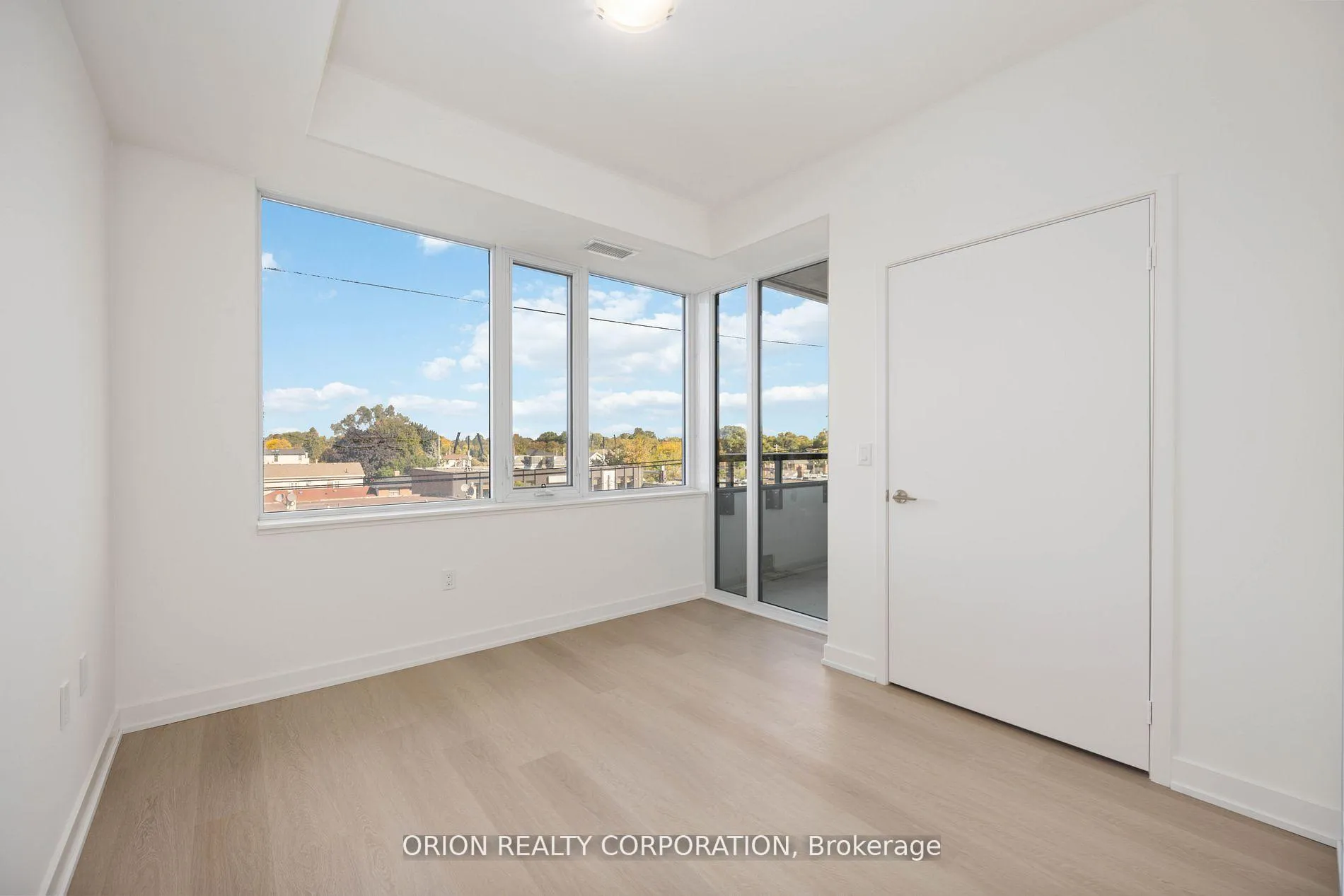 Photo 14 of Unit 320, 859 The Queensway, Etobicoke, Stonegate-Queensway — HOMEH