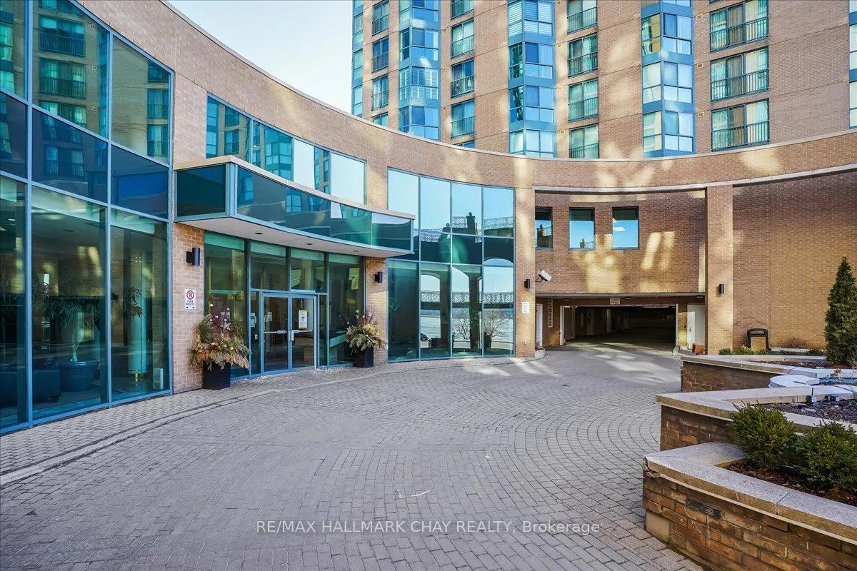 Photo 5 of Unit 306, 140 Dunlop Street E, Barrie, City Centre — HOMEH