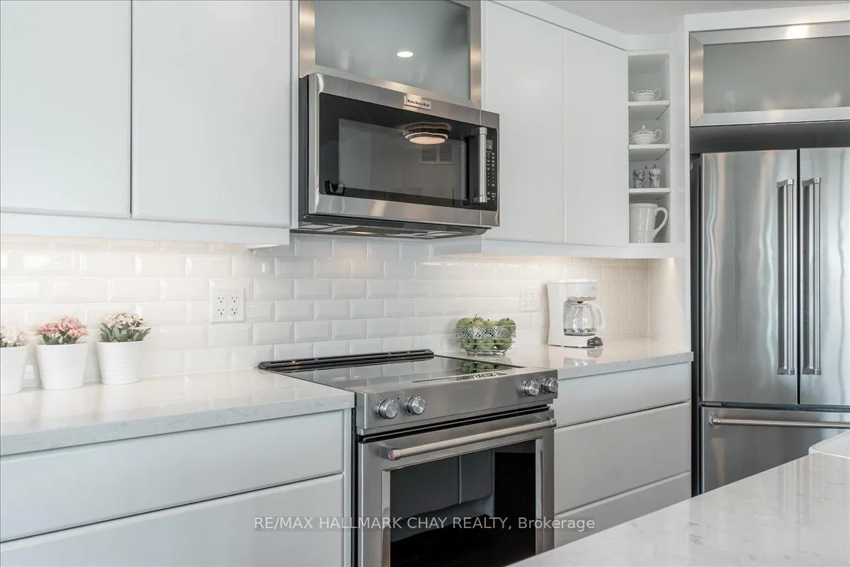 Photo 19 of Unit 306, 140 Dunlop Street E, Barrie, City Centre — HOMEH