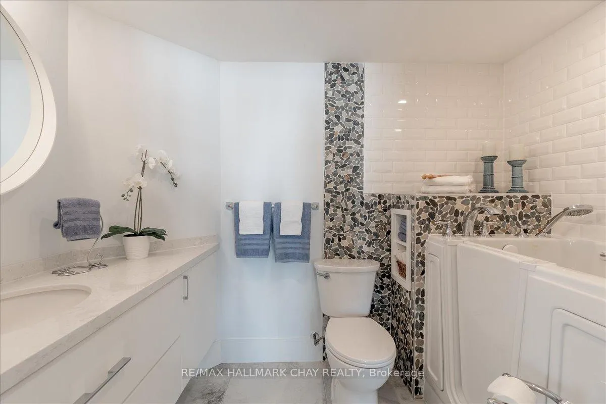 Photo 34 of Unit 306, 140 Dunlop Street E, Barrie, City Centre — HOMEH