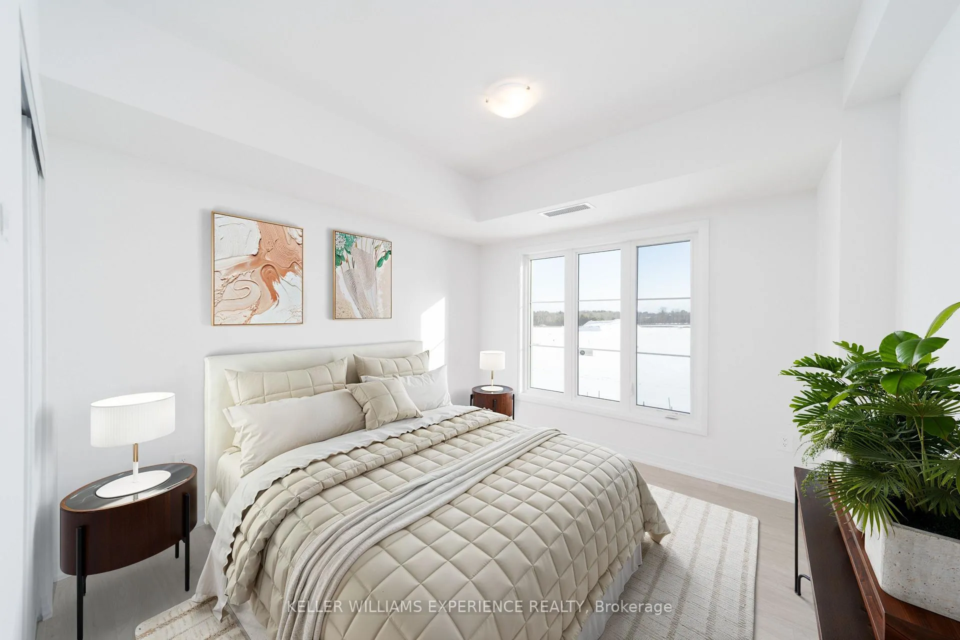 Photo 12 of Unit 305, 15 Kneeshaw Drive, Barrie, Rural Barrie Southeast — HOMEH