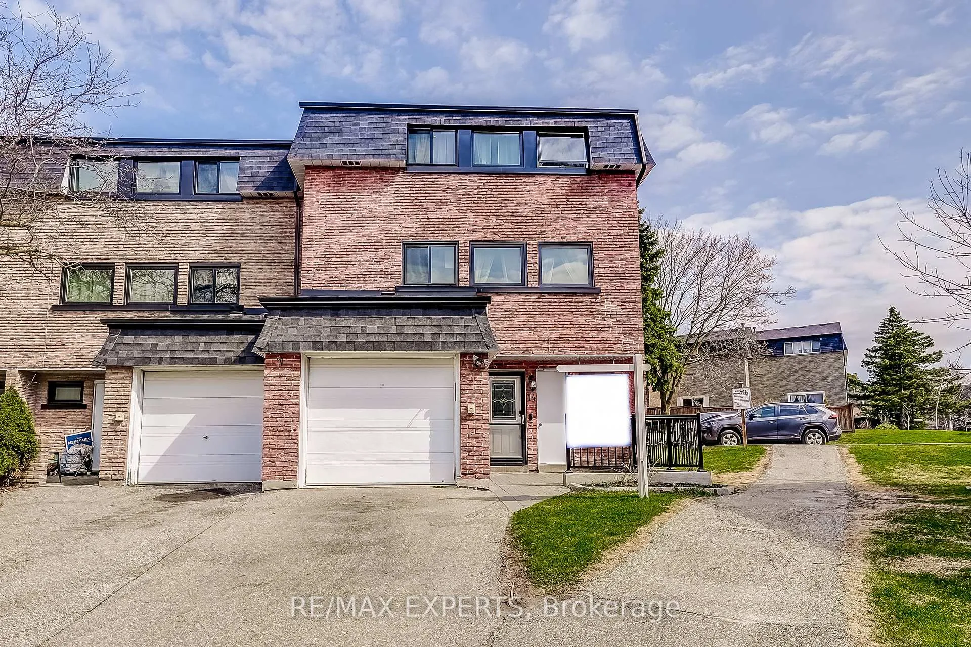 Front of 14 Poplar Crescent