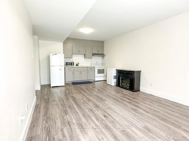 Photo 3 of Unit B, 2475 Prestonvale Road, Clarington, Courtice — HOMEH