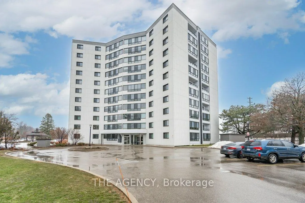 Front of Unit 1106, 250 Glenridge Drive