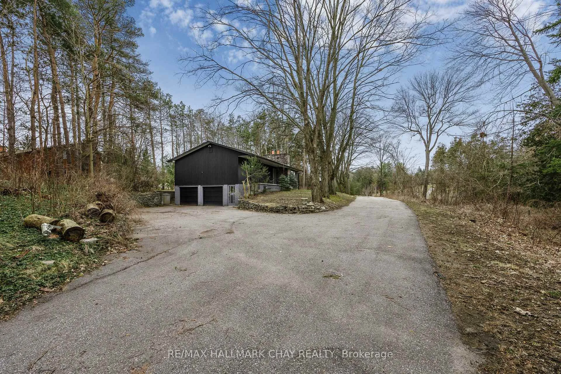 Photo 4 of 264 Cox Mill Road, Barrie, Painswick North — HOMEH