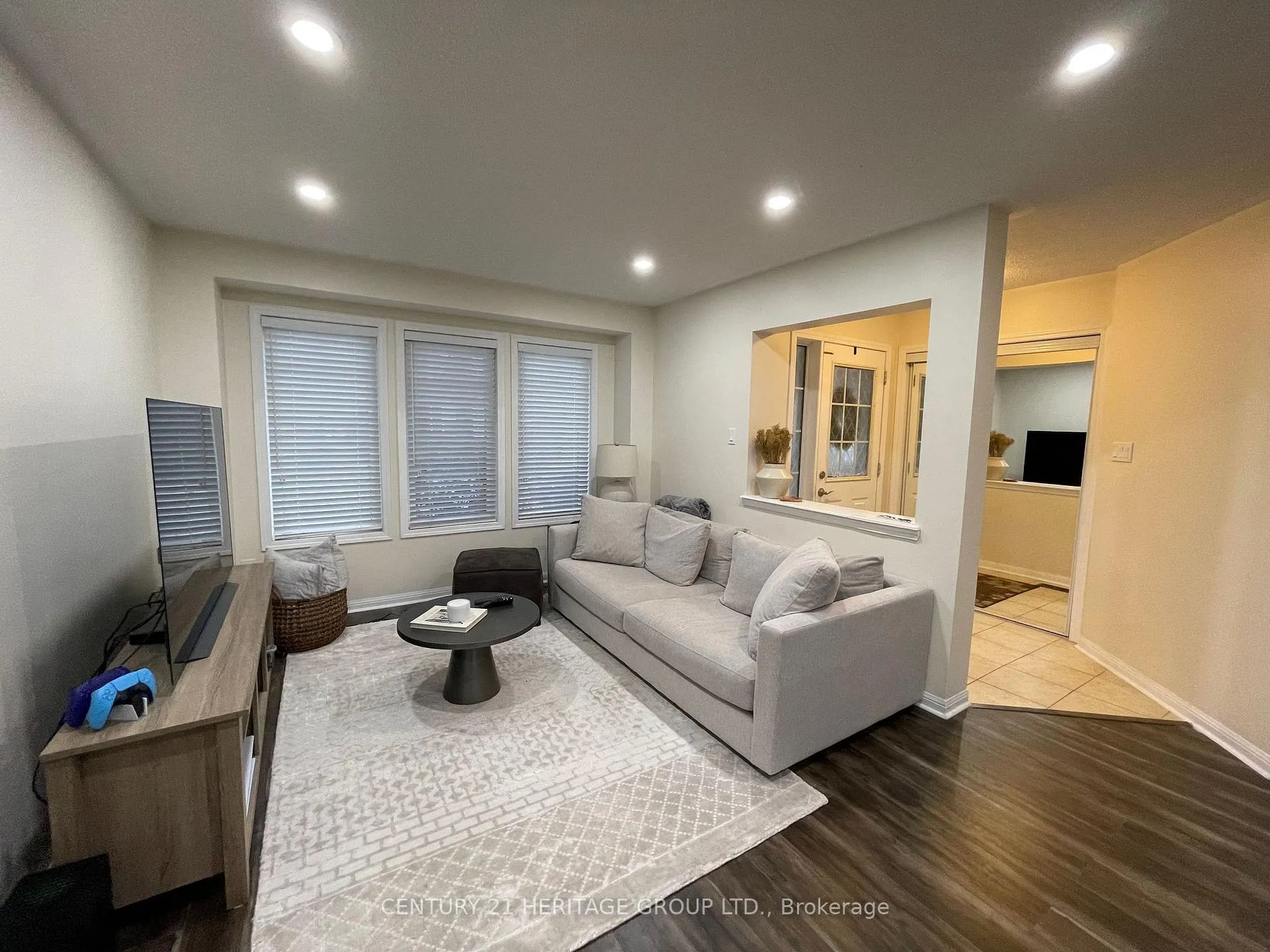 Photo 4 of 26 Lappe Avenue, Markham, Cornell — HOMEH