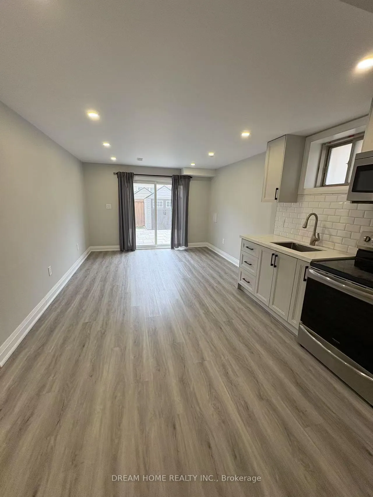 Photo 3 of Unit BSMT, 345 Chouinard Way, Aurora, Rural Aurora — HOMEH