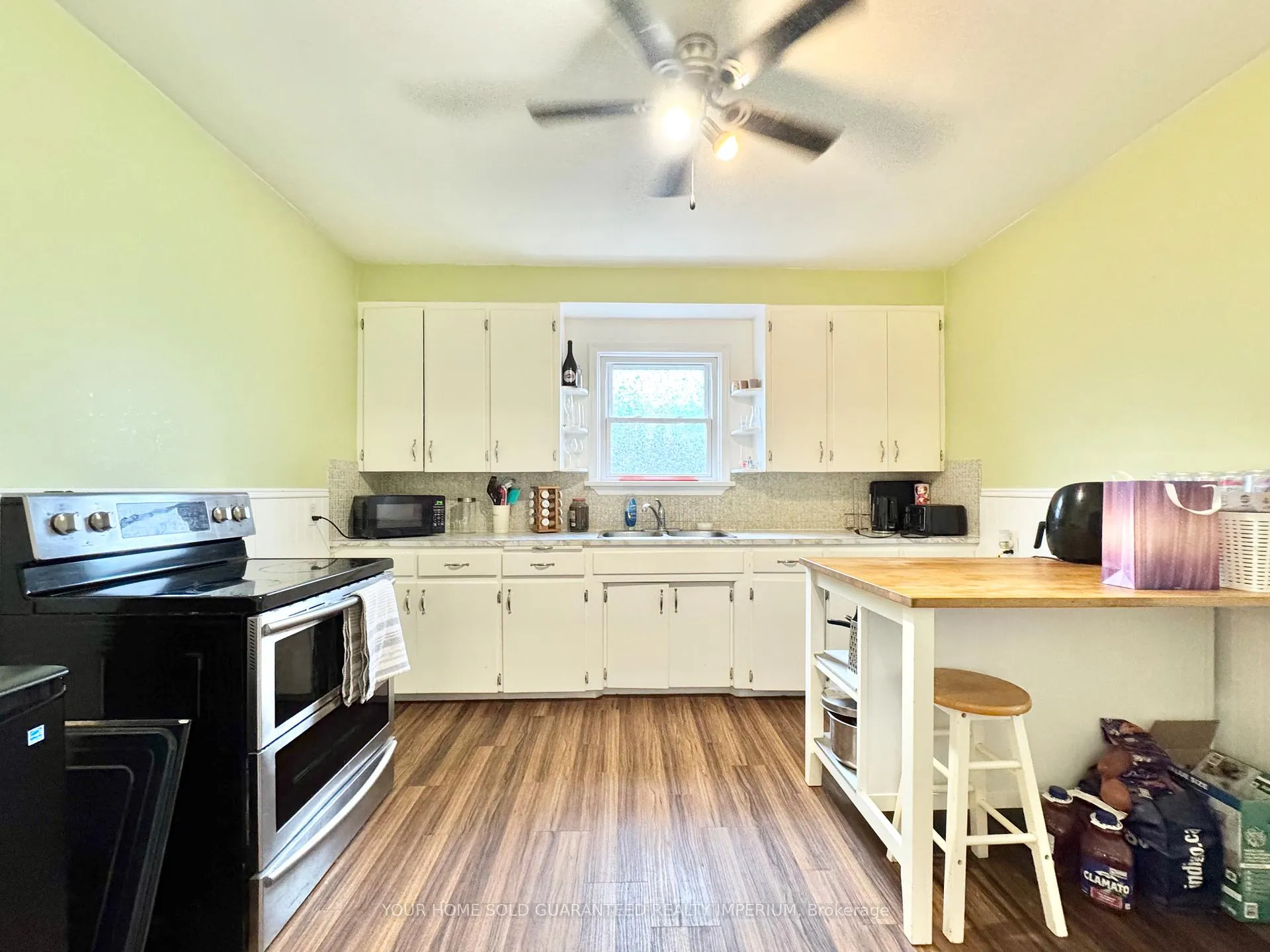 Photo 3 of Unit UPPER, 30 Parker Street, St. Catharines, Western Hill — HOMEH