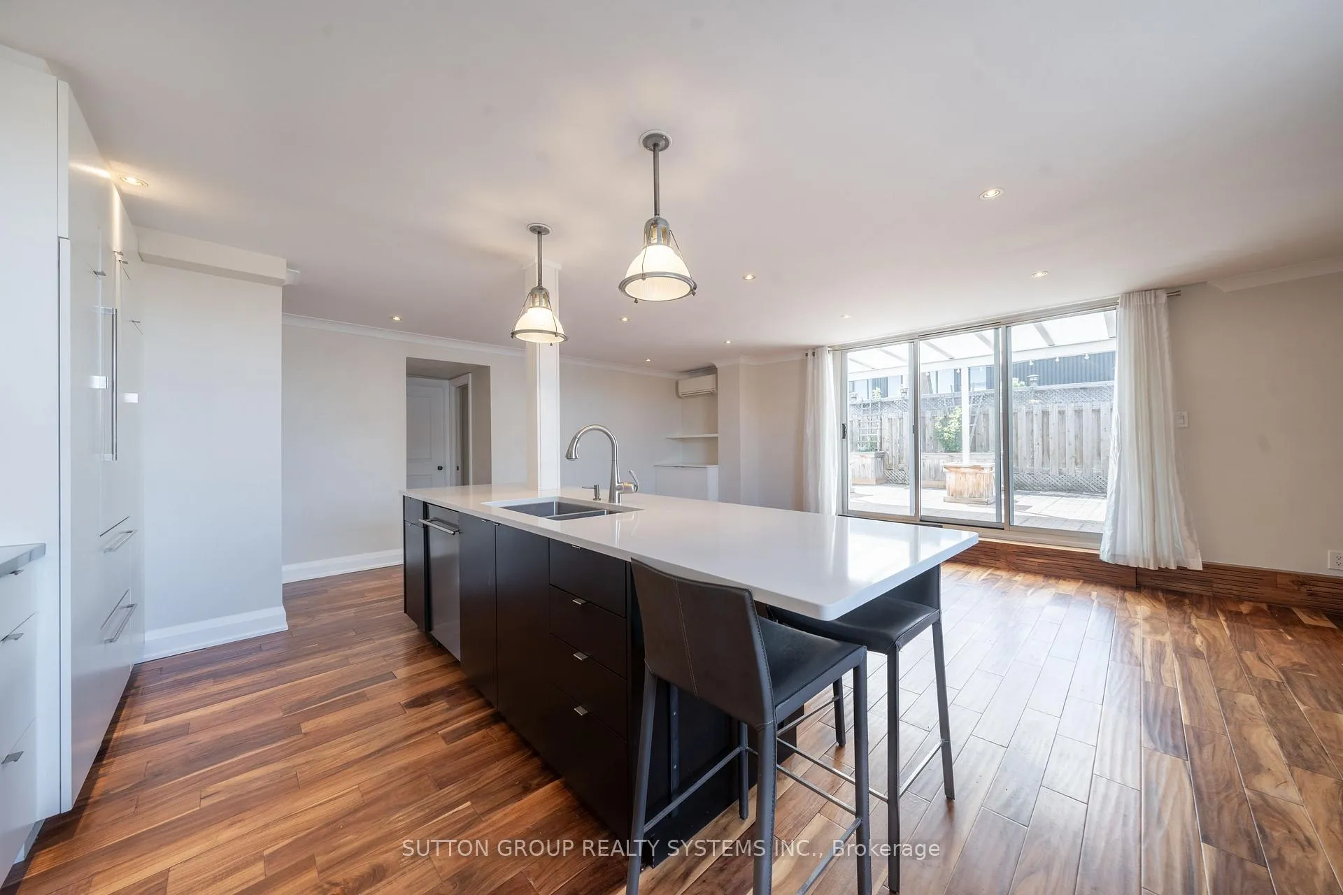 Photo 6 of Unit PH01, 335 Lonsdale Road, Toronto, Forest Hill South — HOMEH