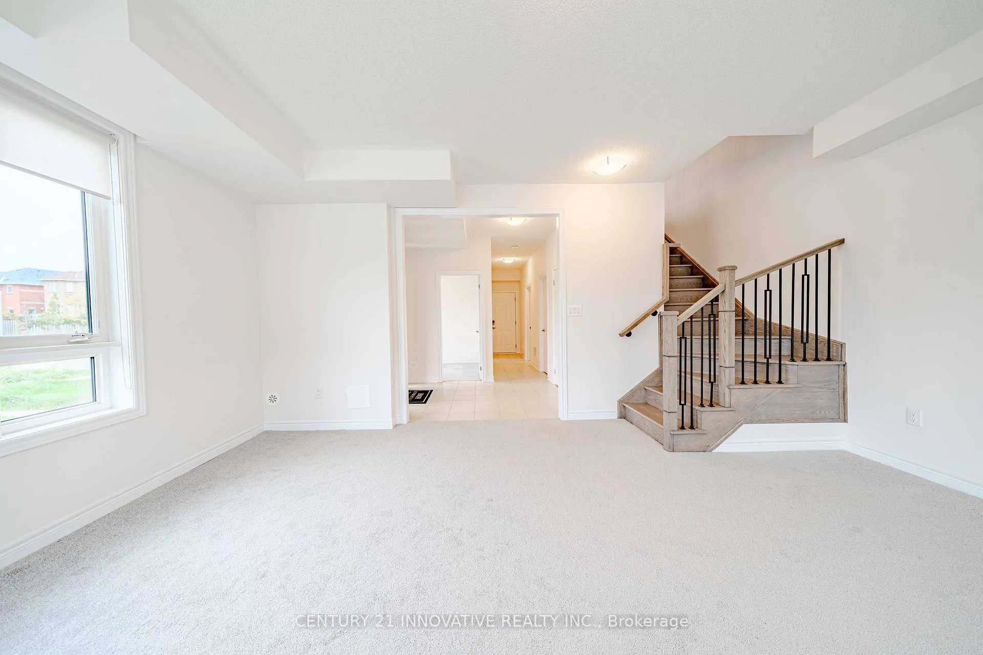 Photo 6 of 114 Robert Eaton Avenue, Markham, Middlefield — HOMEH