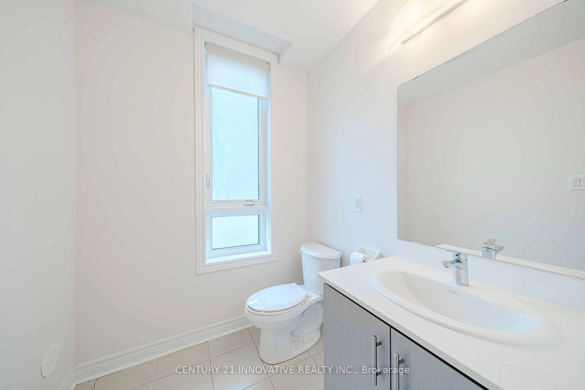 Photo 11 of 114 Robert Eaton Avenue, Markham, Middlefield — HOMEH