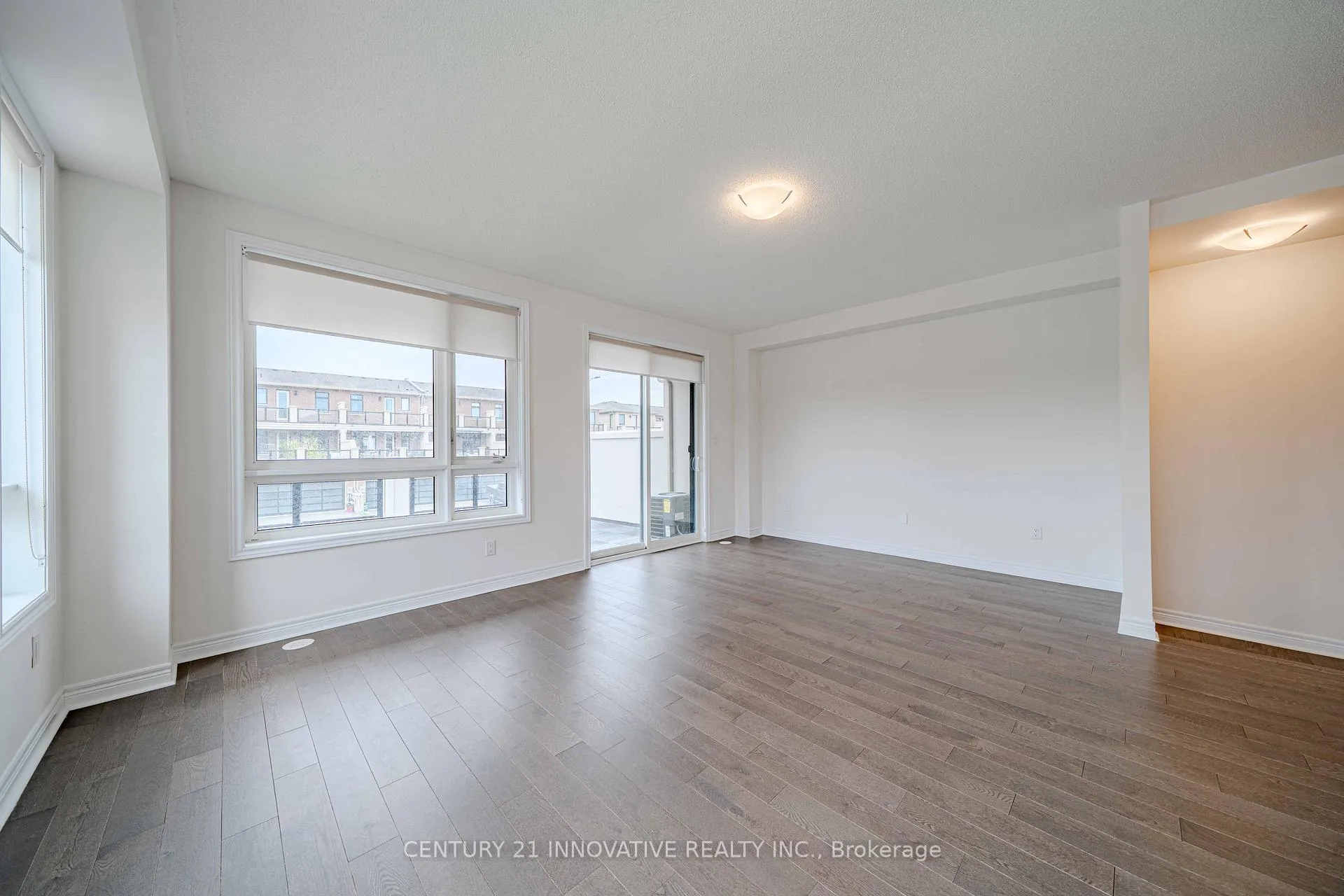 Photo 14 of 114 Robert Eaton Avenue, Markham, Middlefield — HOMEH