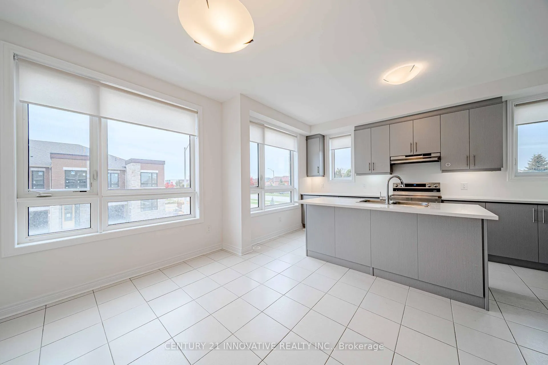 Photo 18 of 114 Robert Eaton Avenue, Markham, Middlefield — HOMEH