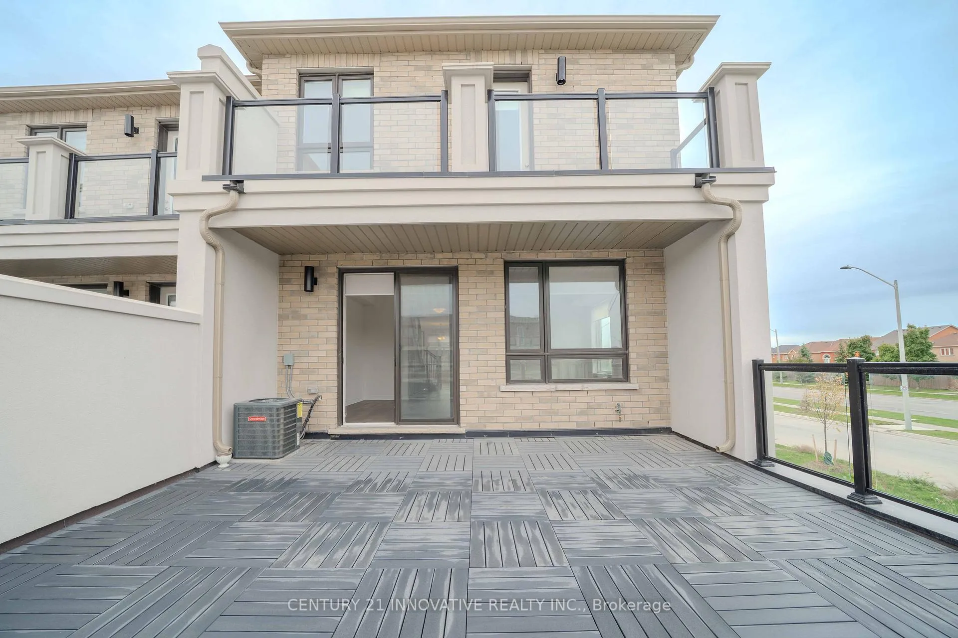 Photo 29 of 114 Robert Eaton Avenue, Markham, Middlefield — HOMEH