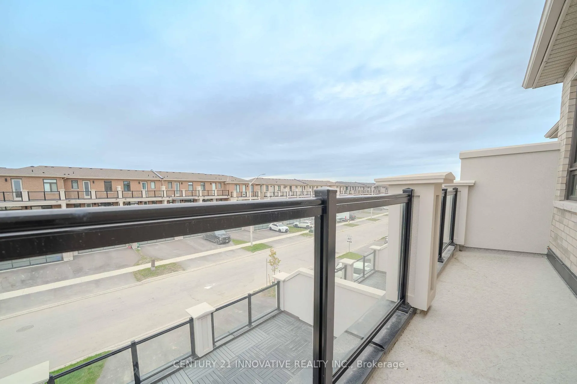 Photo 38 of 114 Robert Eaton Avenue, Markham, Middlefield — HOMEH