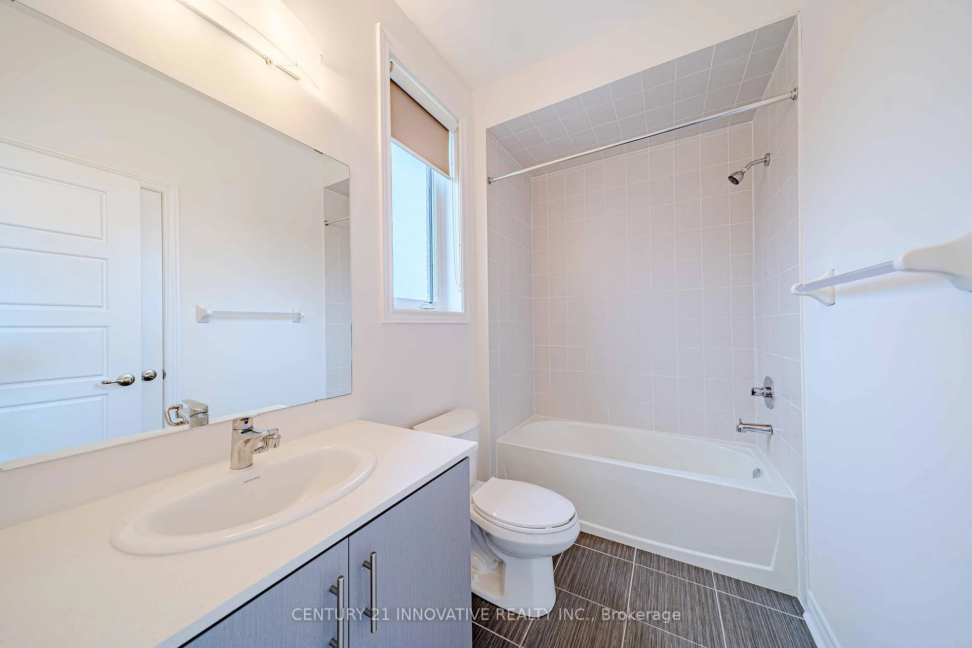 Photo 42 of 114 Robert Eaton Avenue, Markham, Middlefield — HOMEH