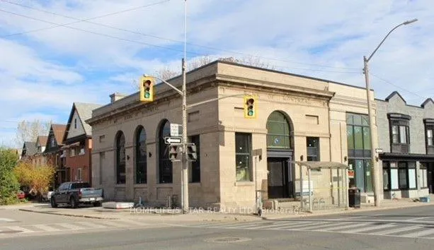 Front of Unit 201, 837 King Street E
