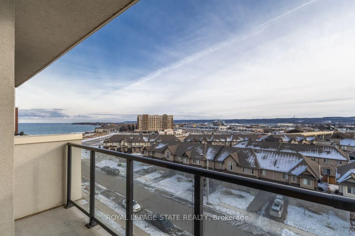 Photo 9 of Unit 615, 101 Shoreview Place, Hamilton, Stoney Creek — HOMEH