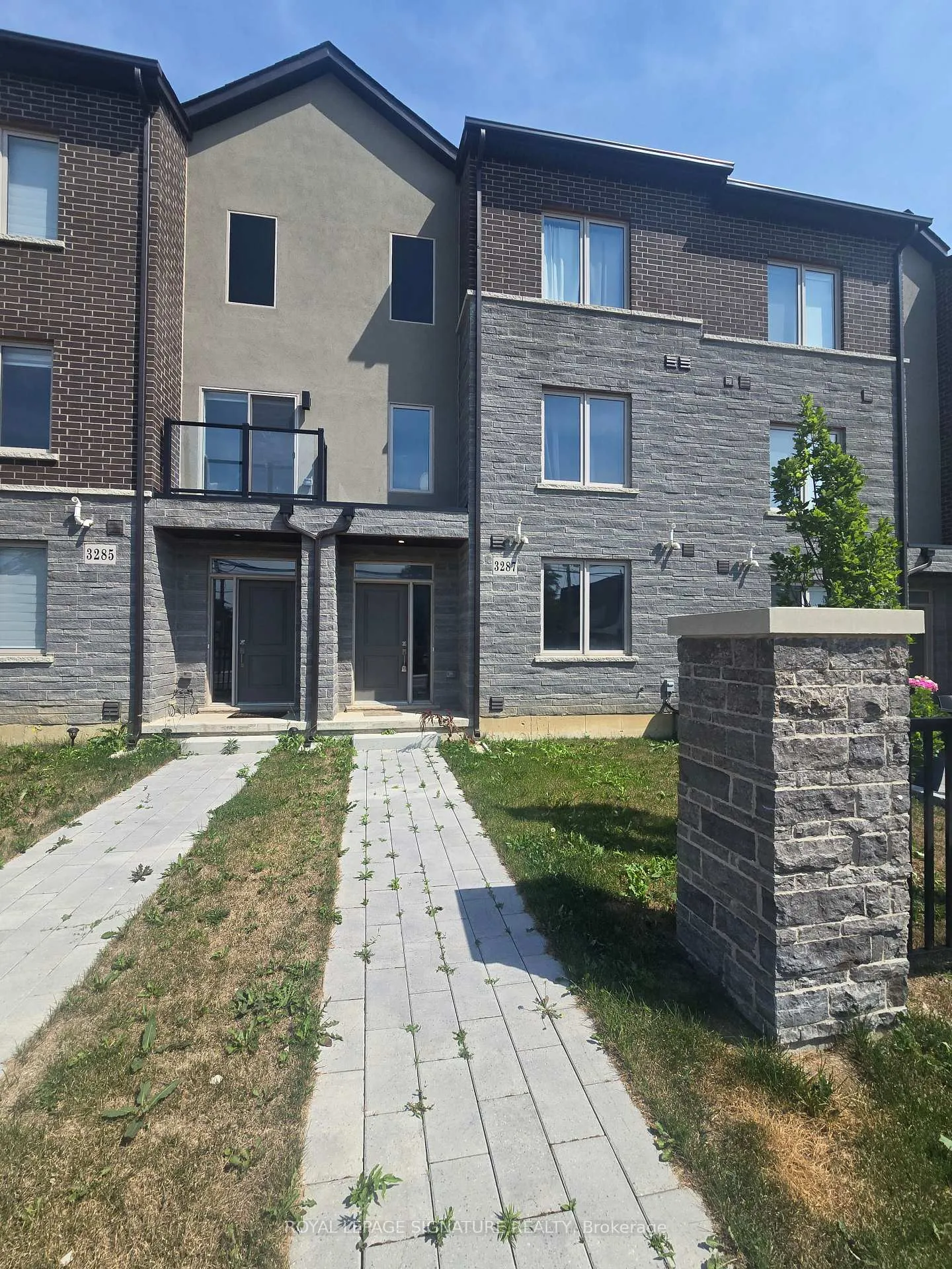 Photo 1 of 3287 Homestead Drive, Hamilton, Mount Hope — HOMEH