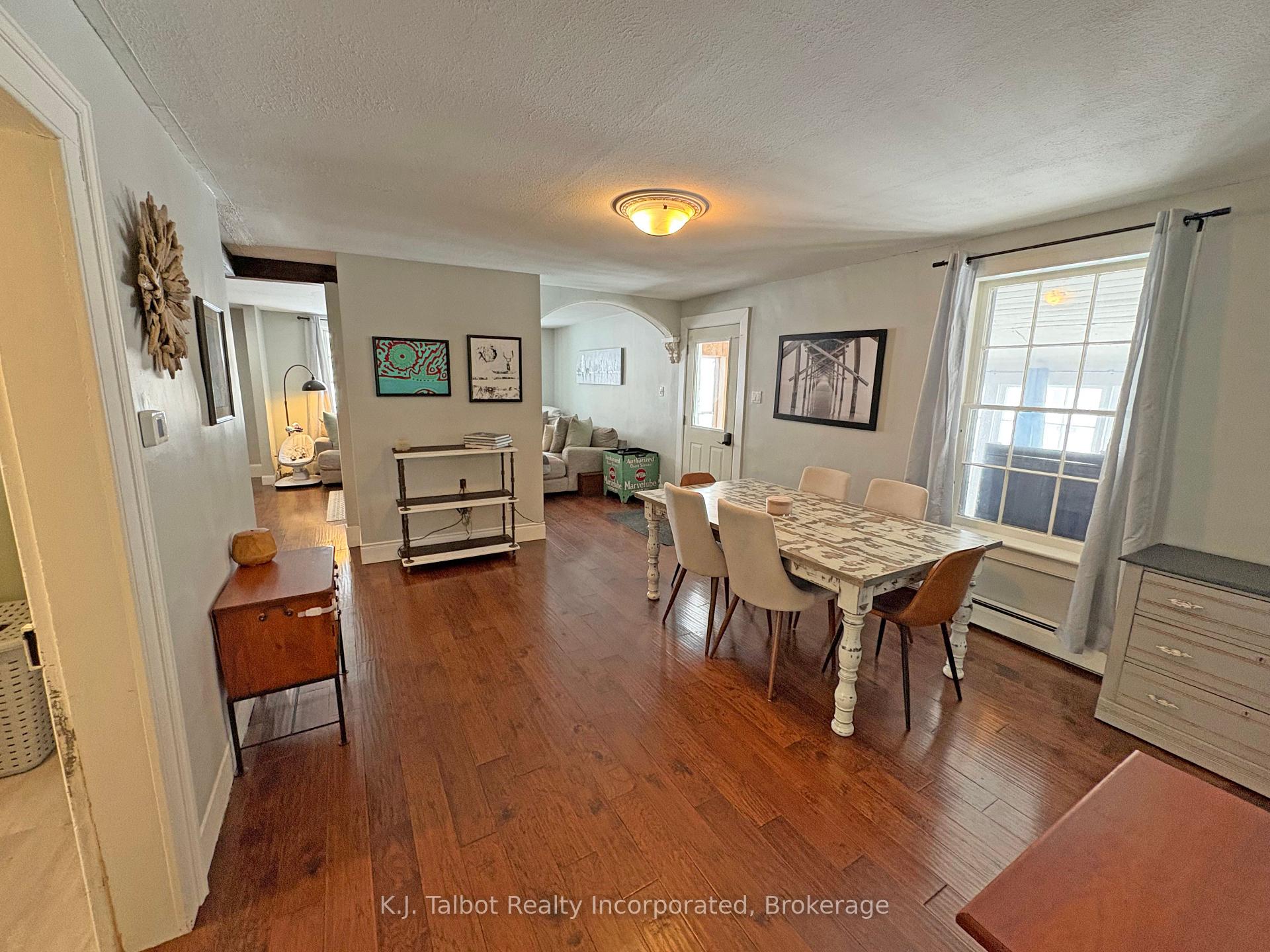 Photo 7 of 127 Newgate Street, Goderich, Goderich (Town) — HOMEH