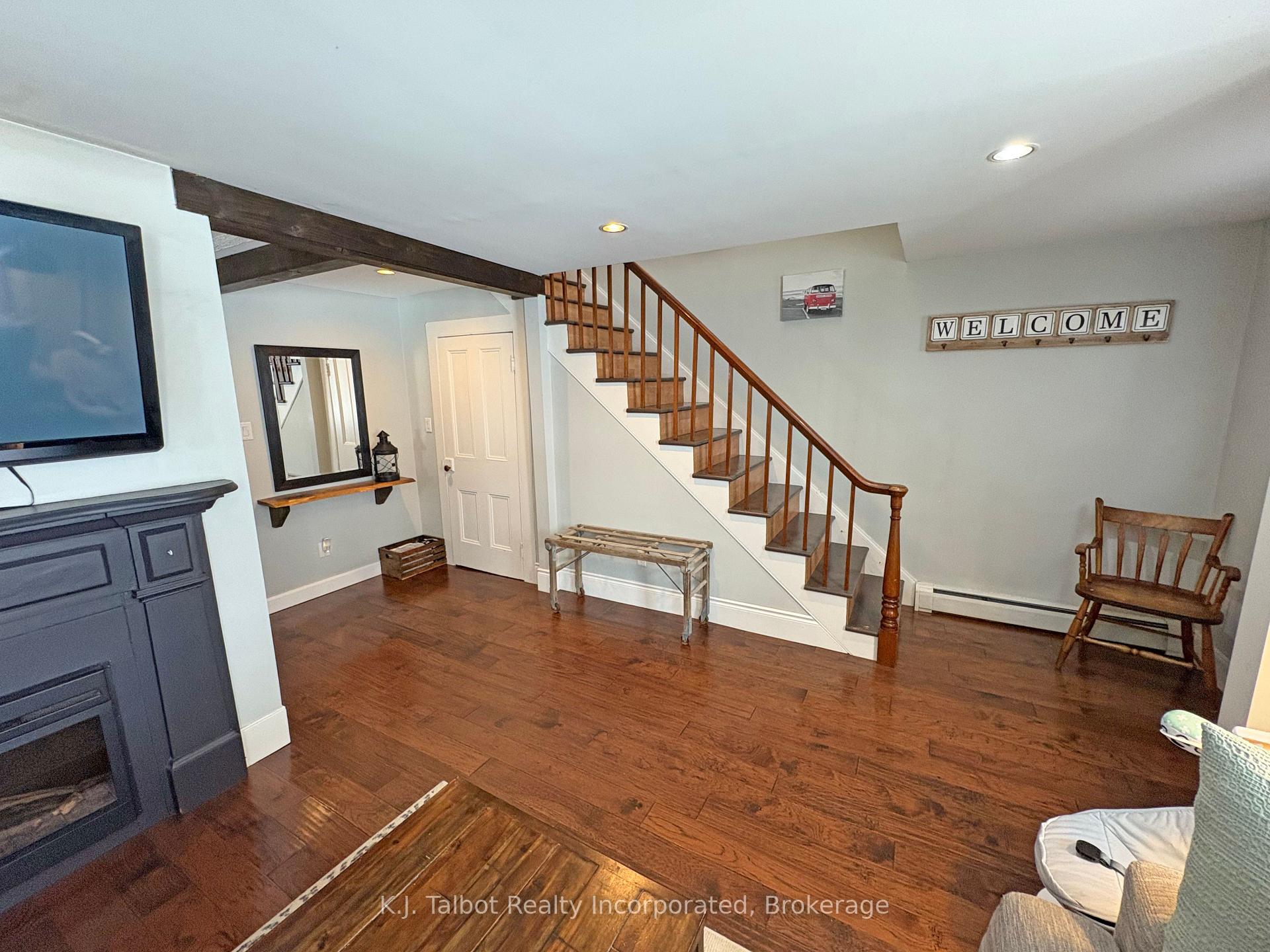 Photo 22 of 127 Newgate Street, Goderich, Goderich (Town) — HOMEH