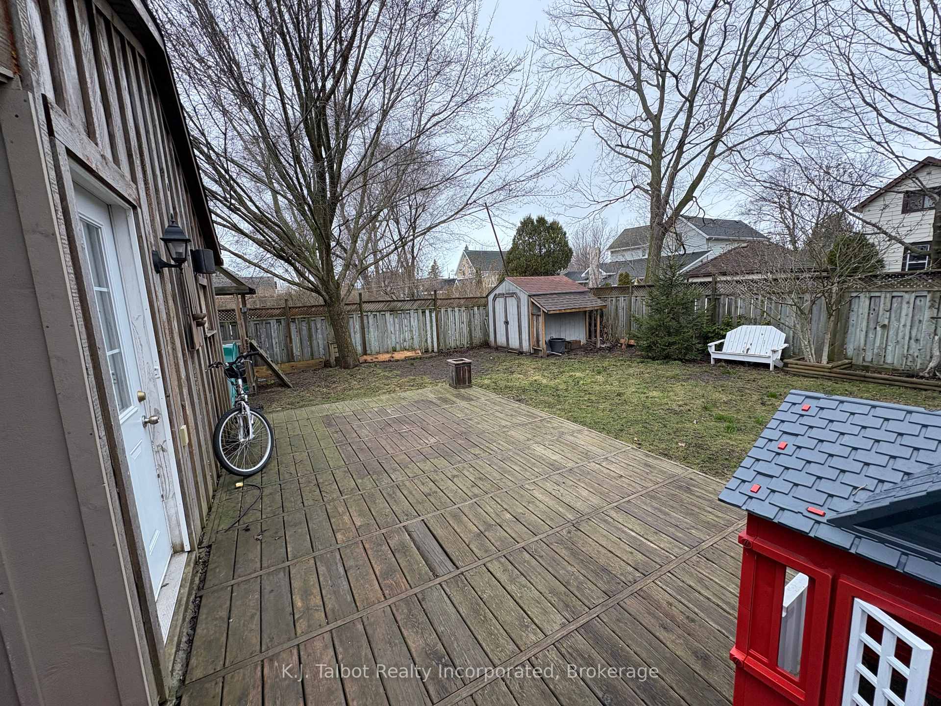 Photo 35 of 127 Newgate Street, Goderich, Goderich (Town) — HOMEH