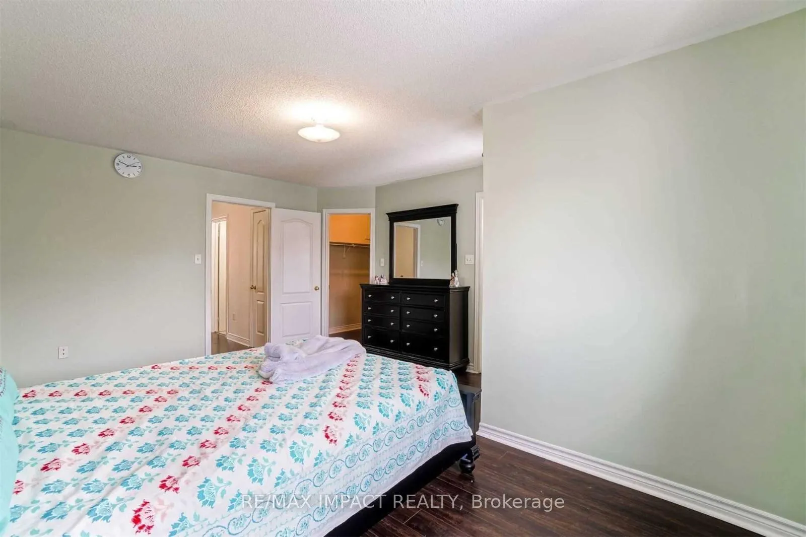 Photo 13 of 38 Lax Avenue, Ajax, Central — HOMEH