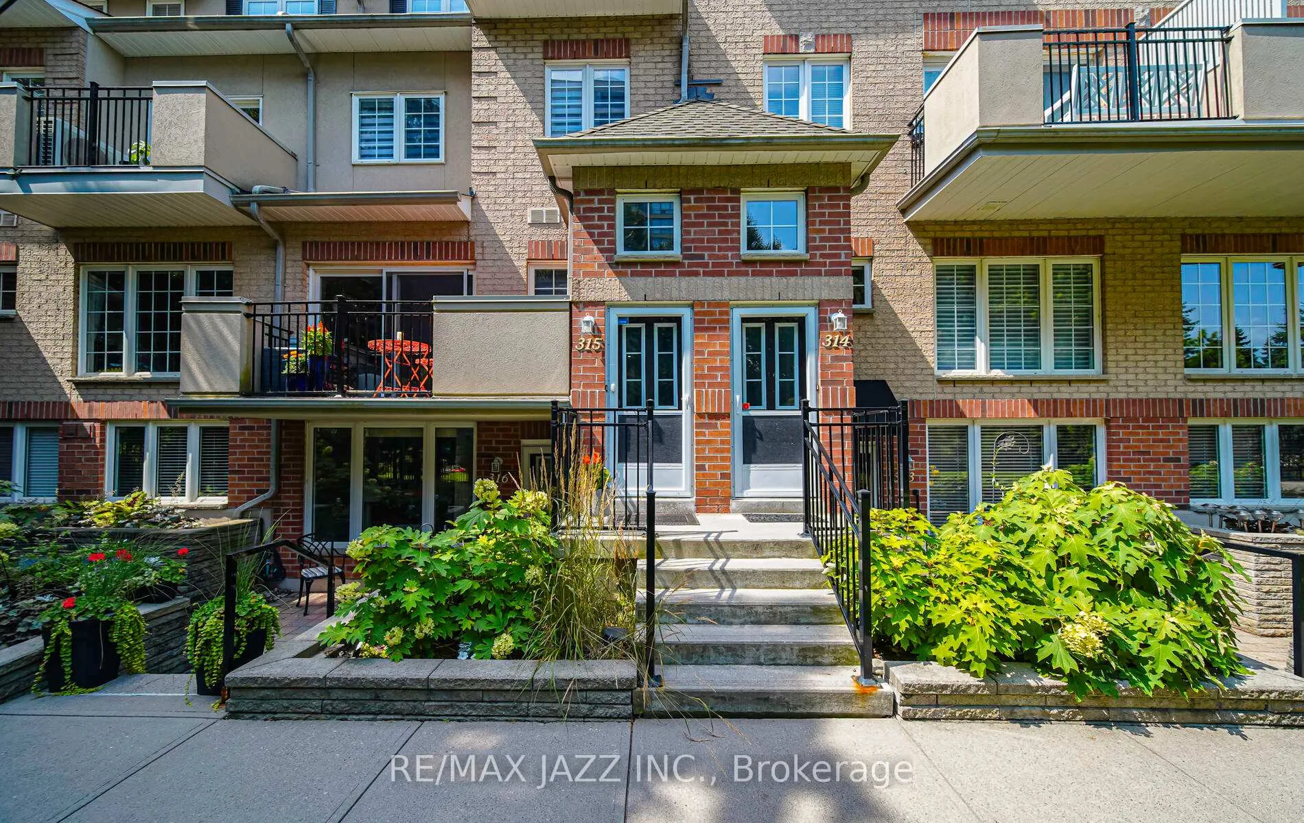 Photo 1 of Unit 315, 1400 The Esplanade N, Pickering, Town Centre — HOMEH