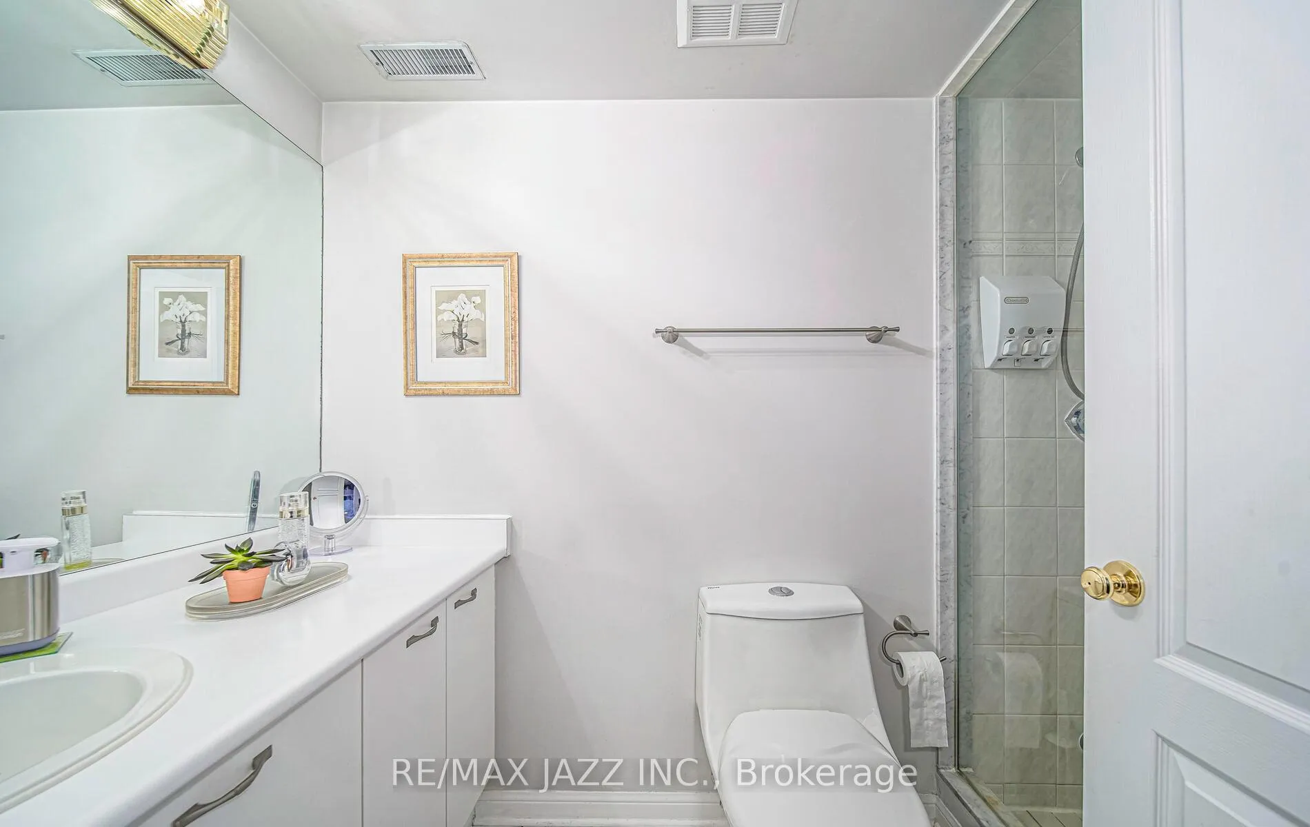 Photo 7 of Unit 315, 1400 The Esplanade N, Pickering, Town Centre — HOMEH