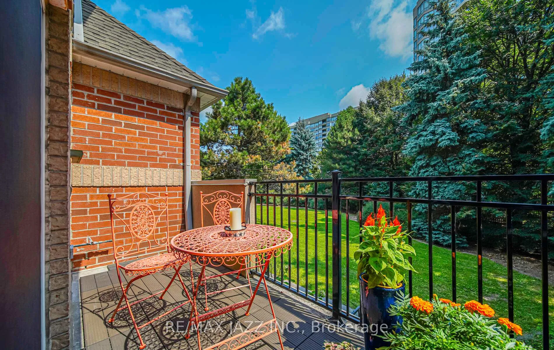 Photo 12 of Unit 315, 1400 The Esplanade N, Pickering, Town Centre — HOMEH
