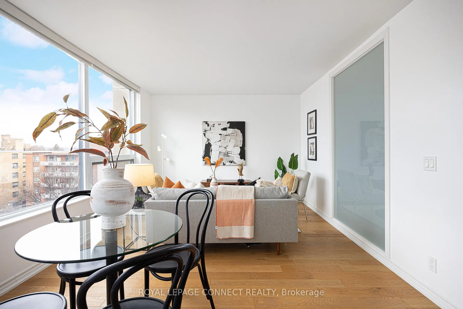 Photo 9 of Unit 709, 280 Donlands Avenue, Toronto, Danforth Village-East York — HOMEH
