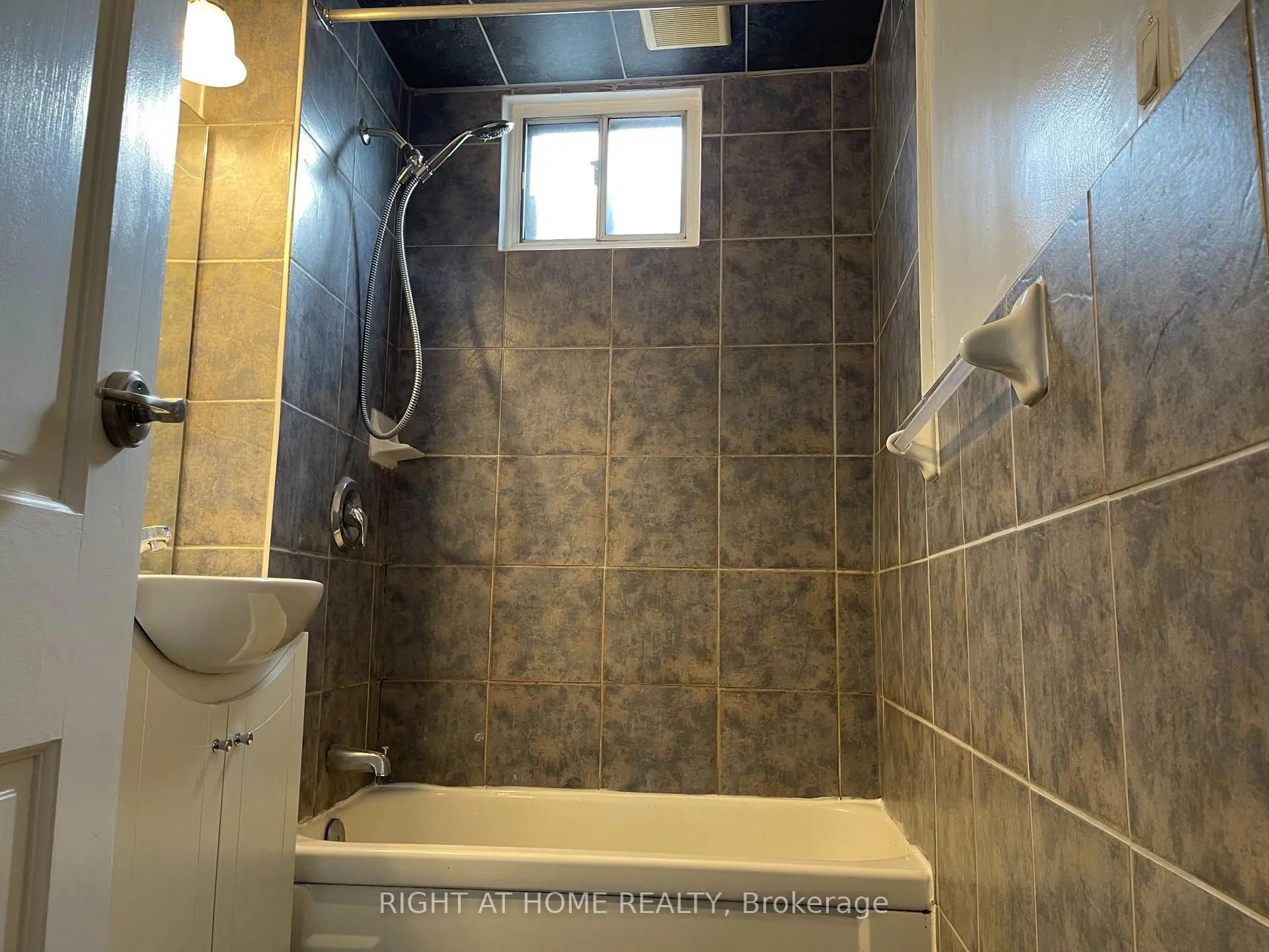 Photo 13 of Unit Upper, 815 Pape Avenue, Toronto, Danforth — HOMEH