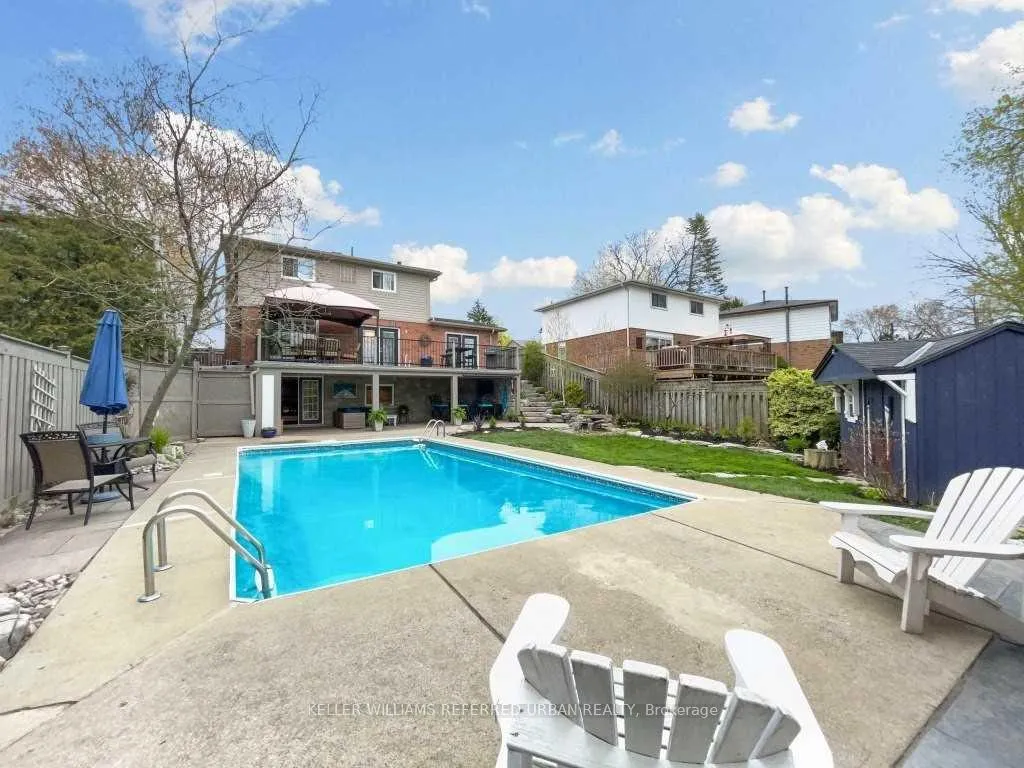 Photo 2 of 406 Lupin Drive, Whitby, Downtown Whitby — HOMEH